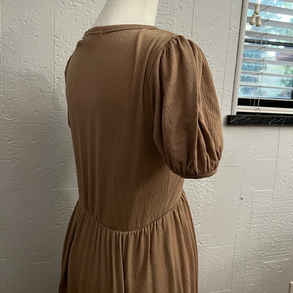 midi dress - Picture 2 of 6